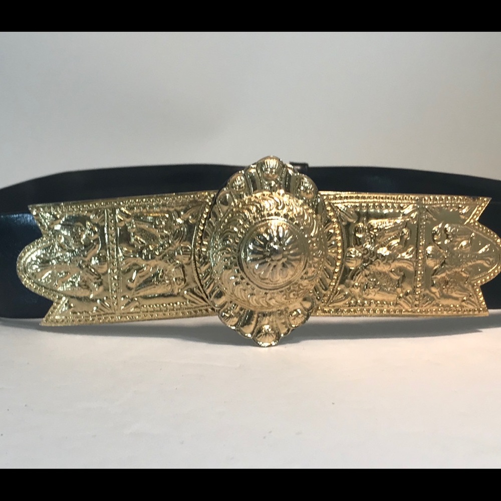 JUDITH LIEBER GOLD MEDALLION BLACK LEATHER BELT - Picture 5 of 8
